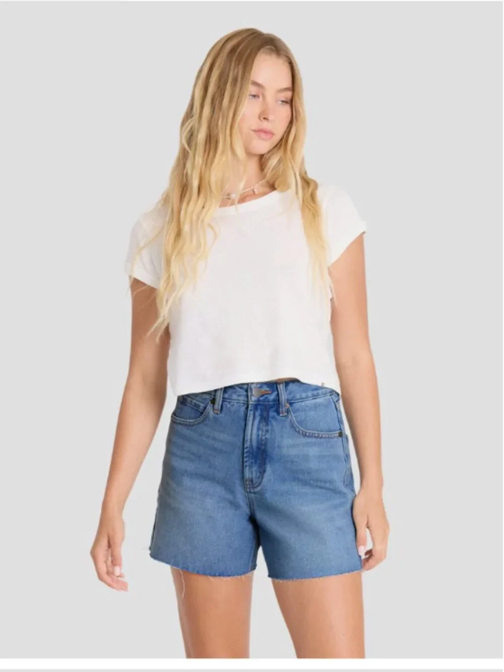 Billabong Riley Denim Cutoff Short Pacific Wash NWT sz 27